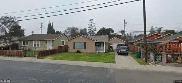 2041 W Country Club Boulevard, Stockton, CA 95204