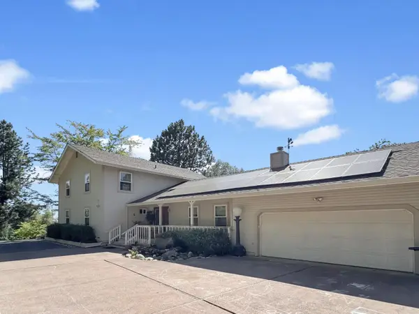 10800 Round Valley Road, Grass Valley, CA 95949