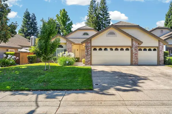 2721 Courtside Drive, Roseville, CA 95661