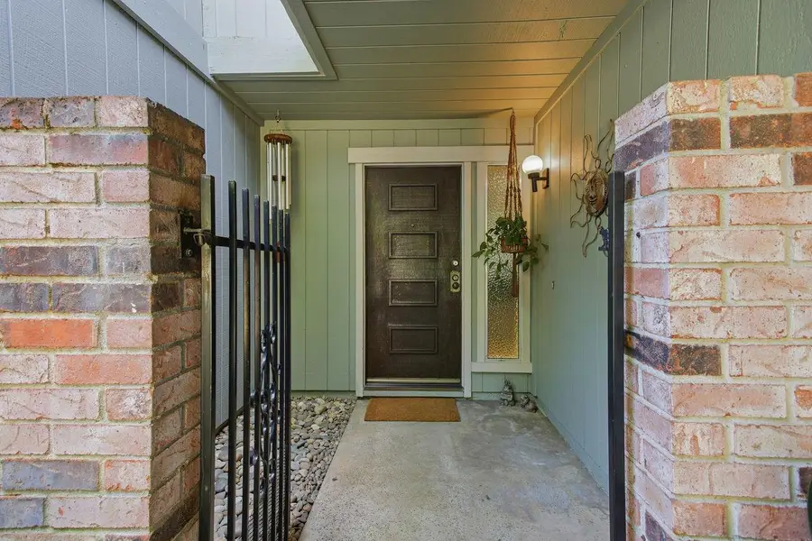 6744 Bertran Court, Citrus Heights, CA 95621 - #3