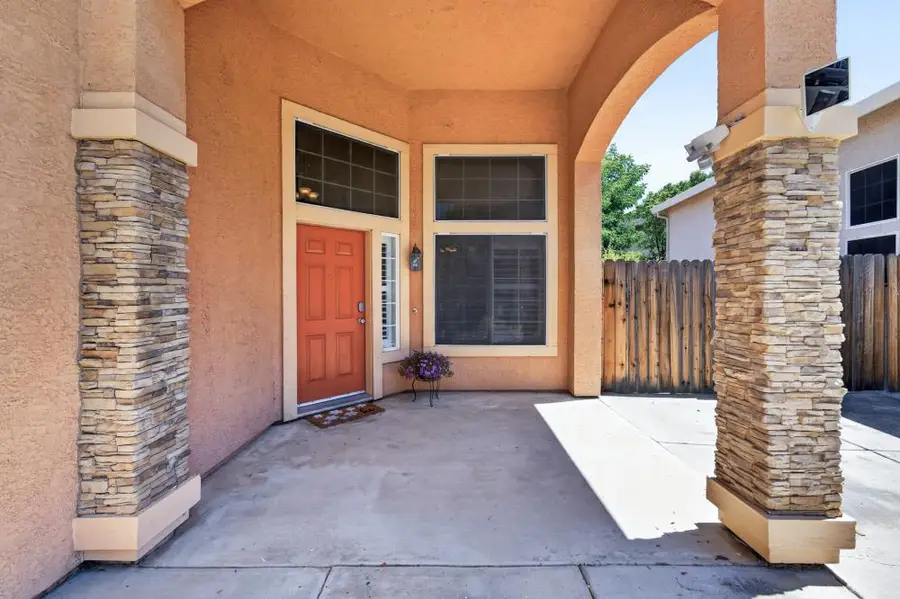 987 Nelson Way, Woodland, CA 95776 - #3
