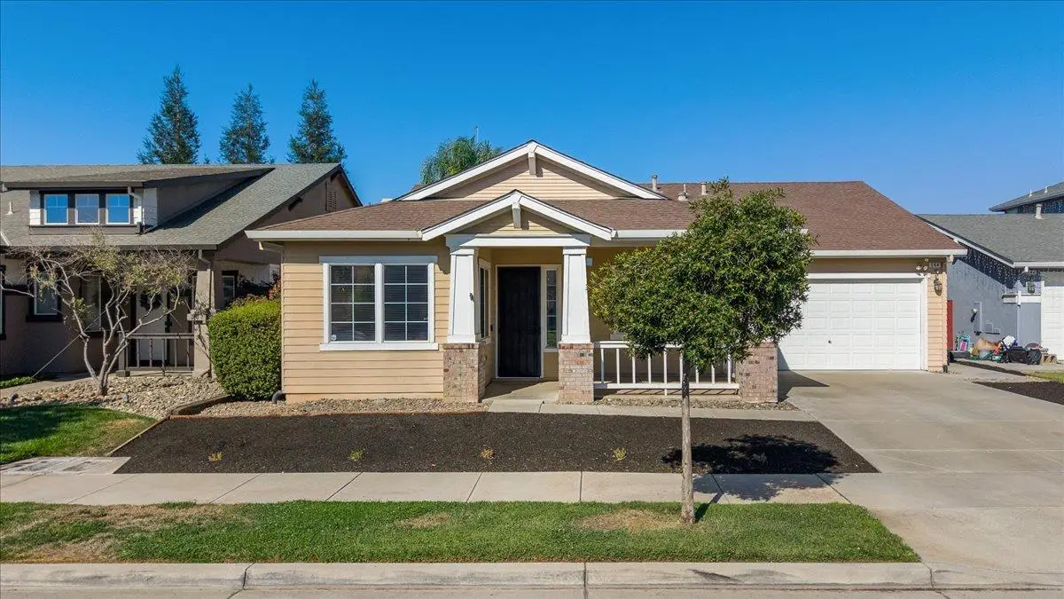 564 Old Bluff Court, Oakdale, CA 95361 - #1