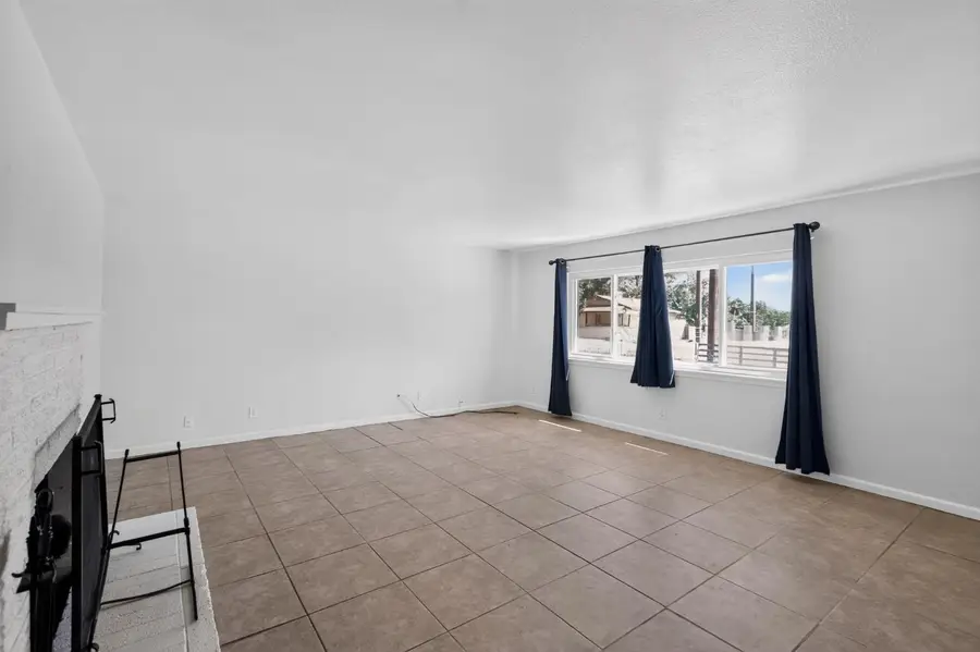 5930 Garden Avenue, Olivehurst, CA 95961 - #2