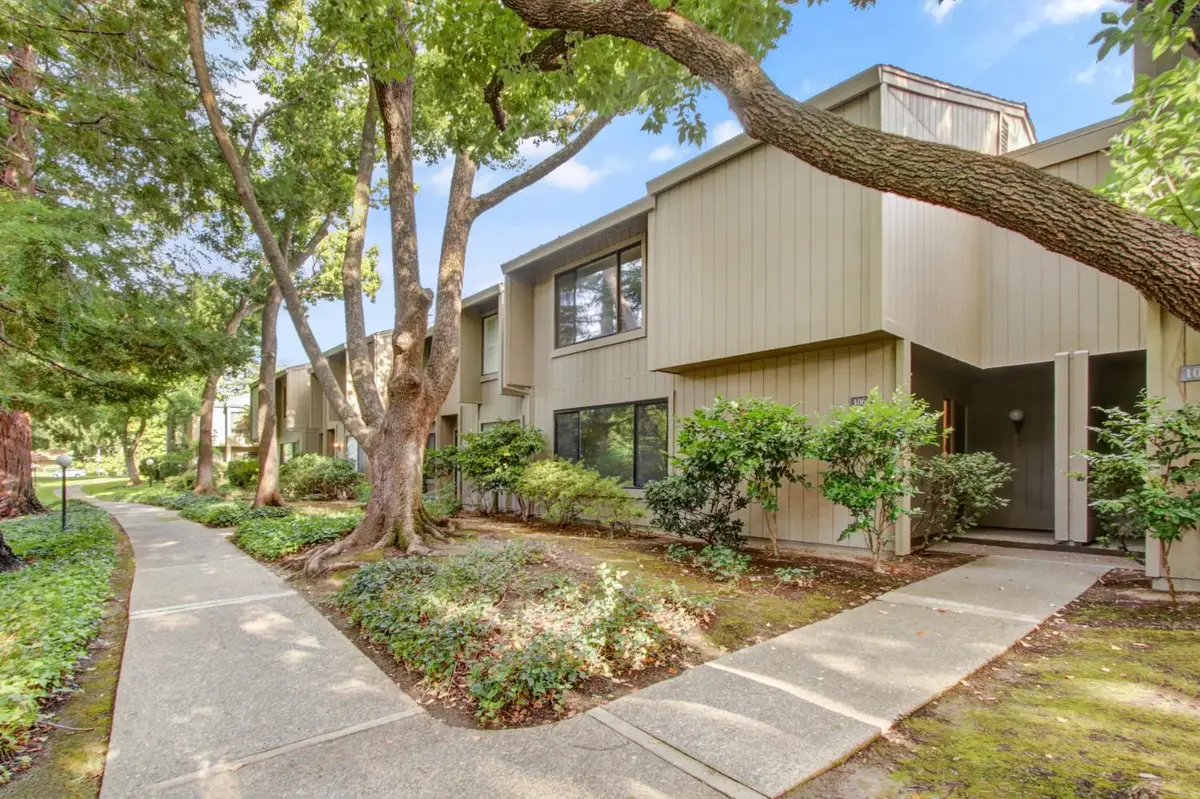 1061 Commons Drive, Sacramento, CA 95825 - #1