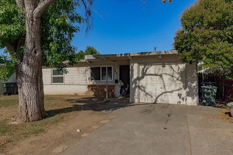 5441 71st Street, Sacramento, CA 95820 - #2