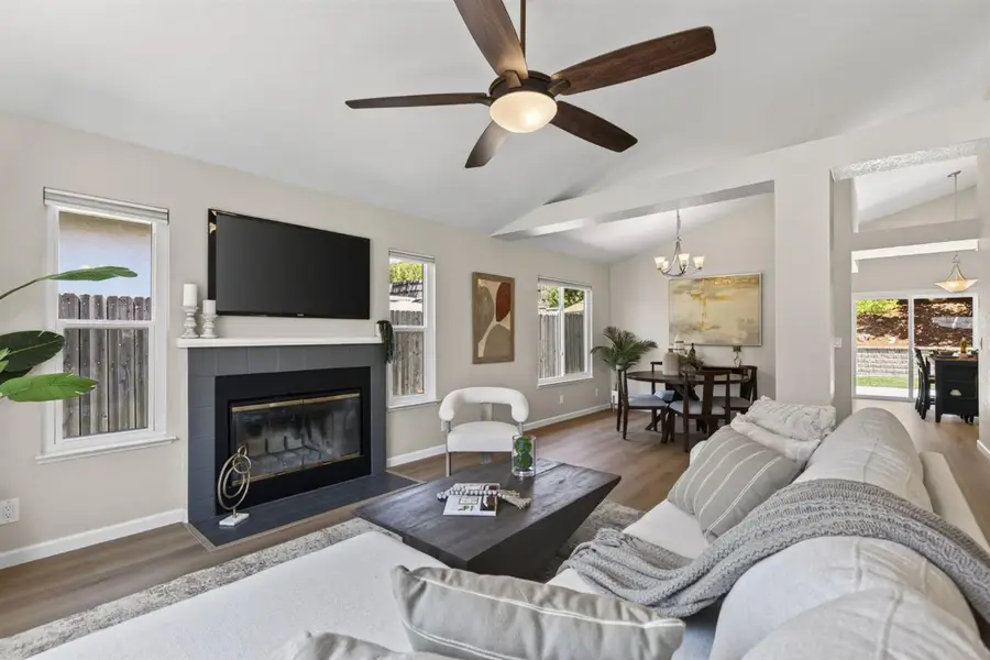 1436 Southwood Way, Roseville, CA 95747 - #3