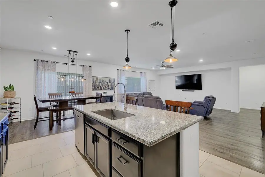 2139 Iberian Court, Plumas Lake, CA 95961 - #3