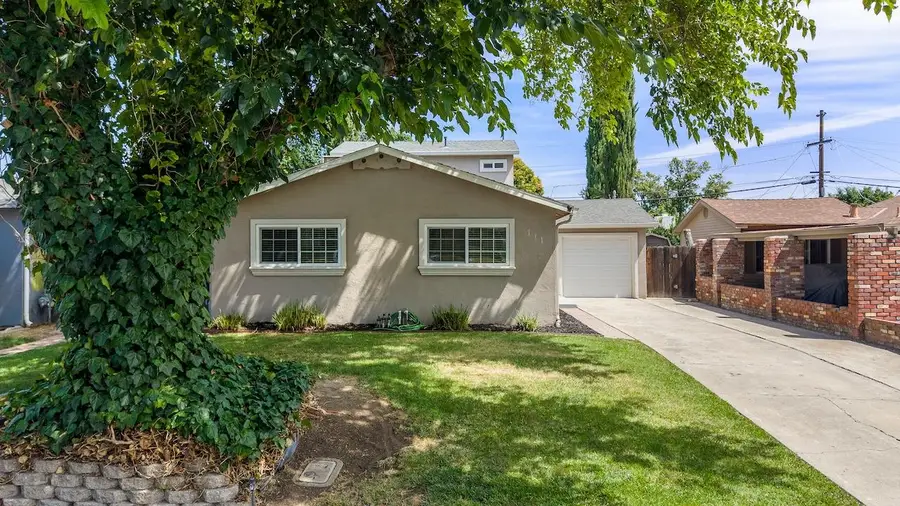 111 E 21st Street, Tracy, CA 95376 - #2