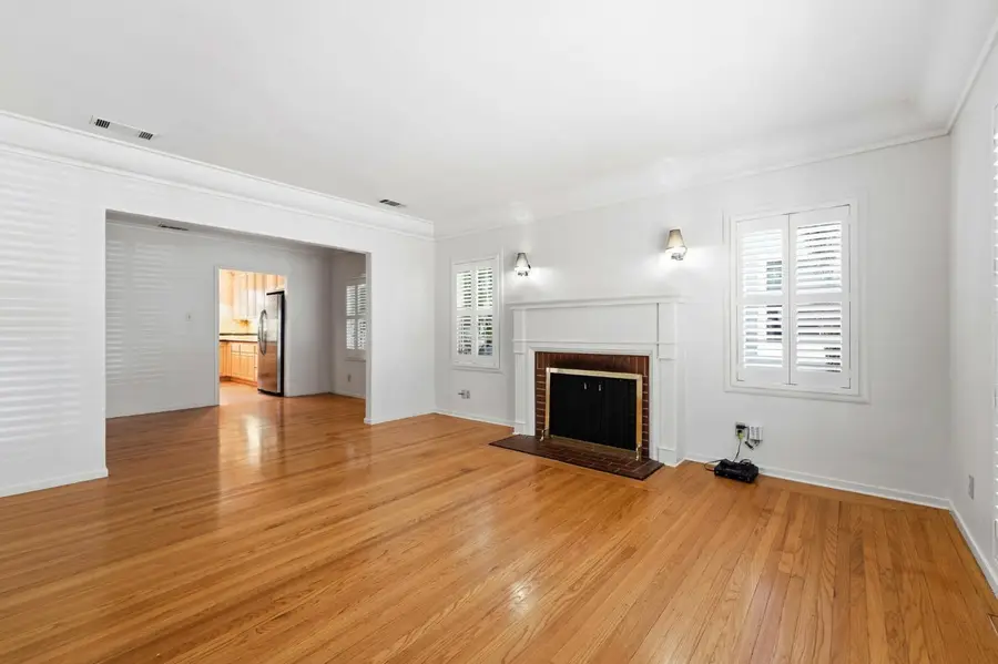 889 54th Street, Sacramento, CA 95819 - #3