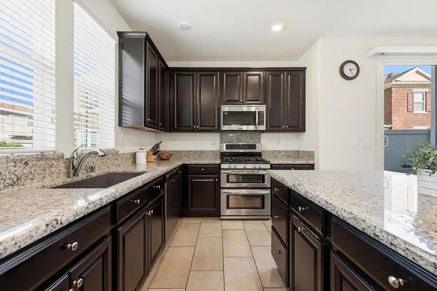 2040 Honey Church Place, Roseville, CA 95747 - #2