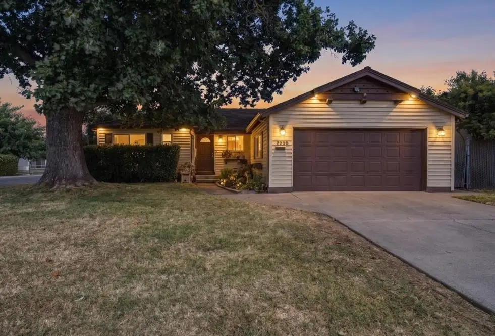 2608 Northglen Street, Sacramento, CA 95833 - #1