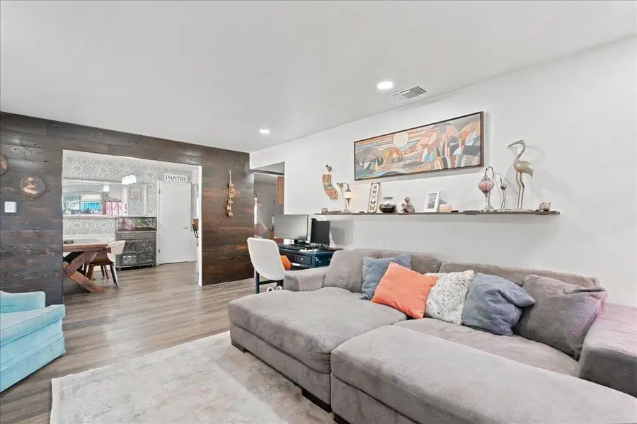 2608 Northglen Street, Sacramento, CA 95833 - #3