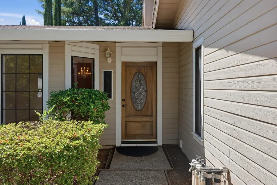 5921 Camray Circle, Carmichael, CA 95608 - #3