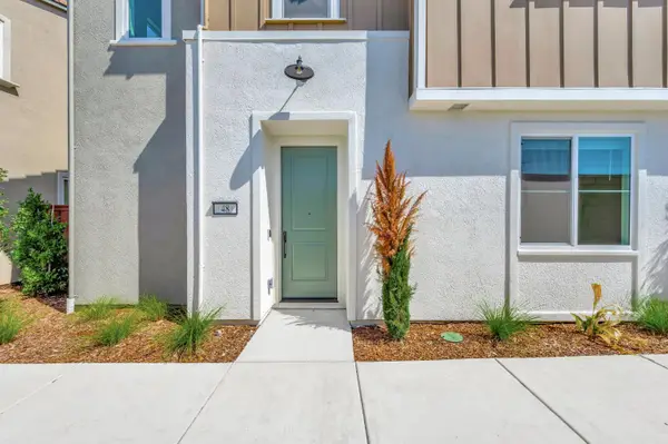 14545 Southpointe Drive #48, Folsom, CA 95630