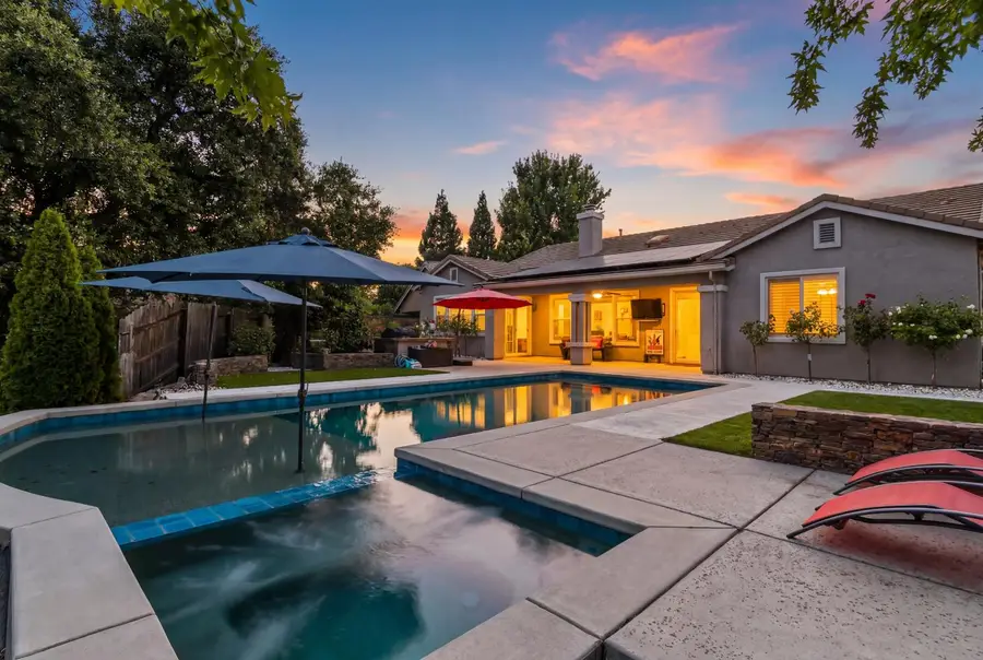 208 Fieldstone Court, Roseville, CA 95747 - #2