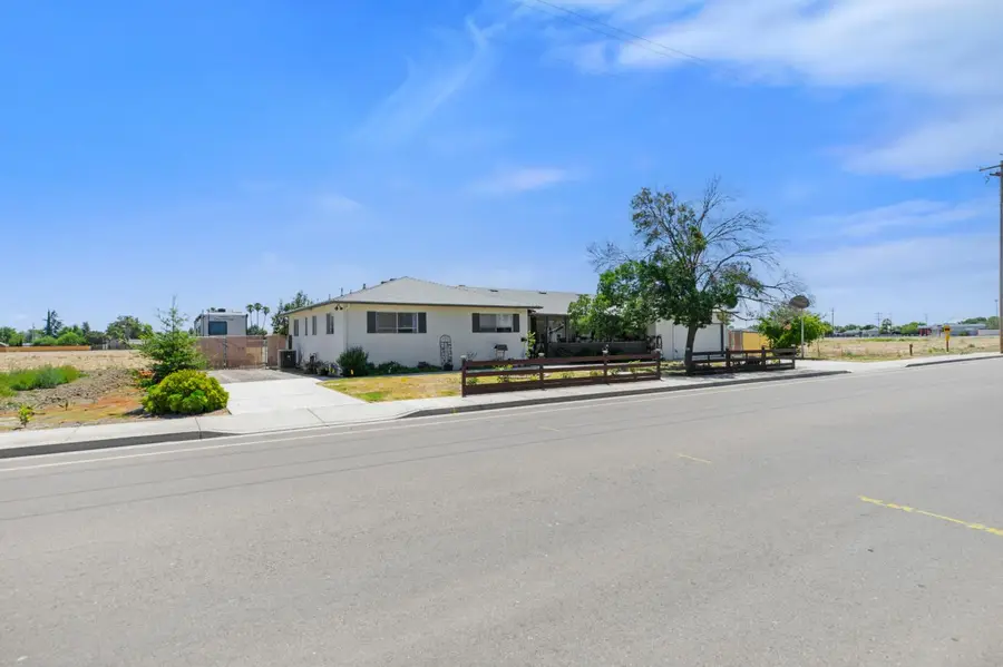 746 Miller Lane, Los Banos, CA 93635 - #3