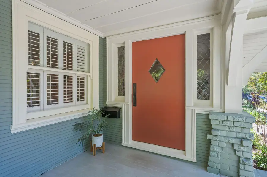 3017 25th Street, Sacramento, CA 95818 - #3