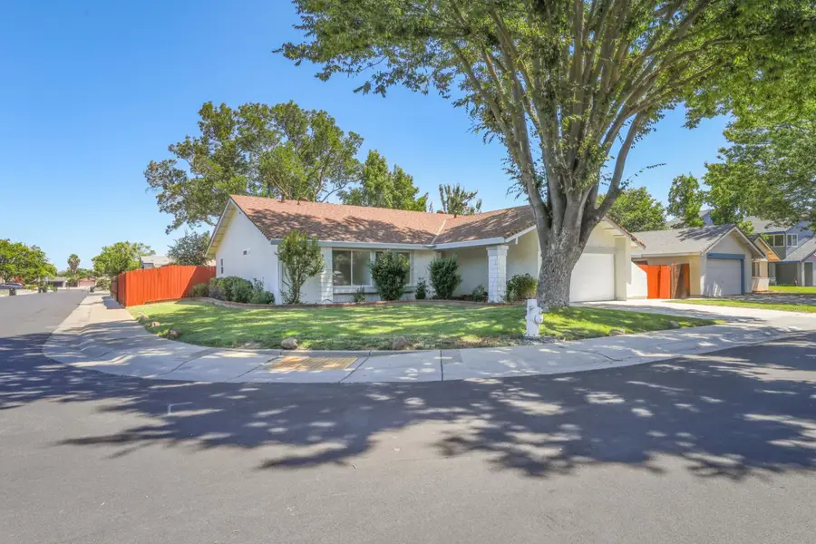 9081 Meadowdale Way, Elk Grove, CA 95624 - #3