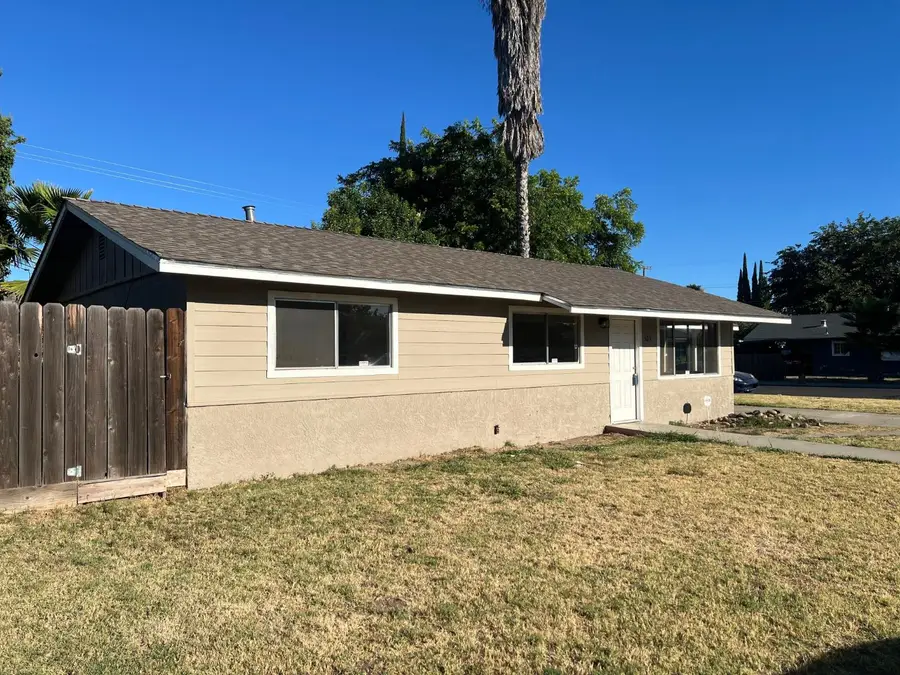 525 Downing, Empire, CA 95319 - #2