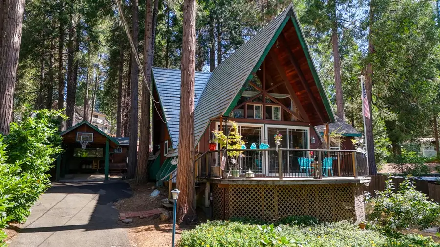 6193 Speckled Road, Pollock Pines, CA 95726 - #2