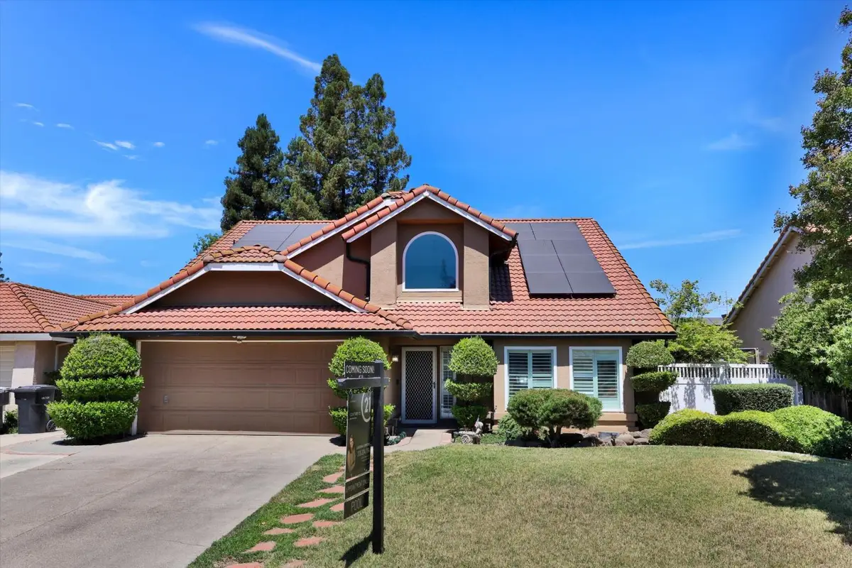 1542 E D Street, Oakdale, CA 95361 - #1
