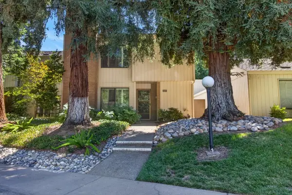 1427 Commons Drive, Sacramento, CA 95825