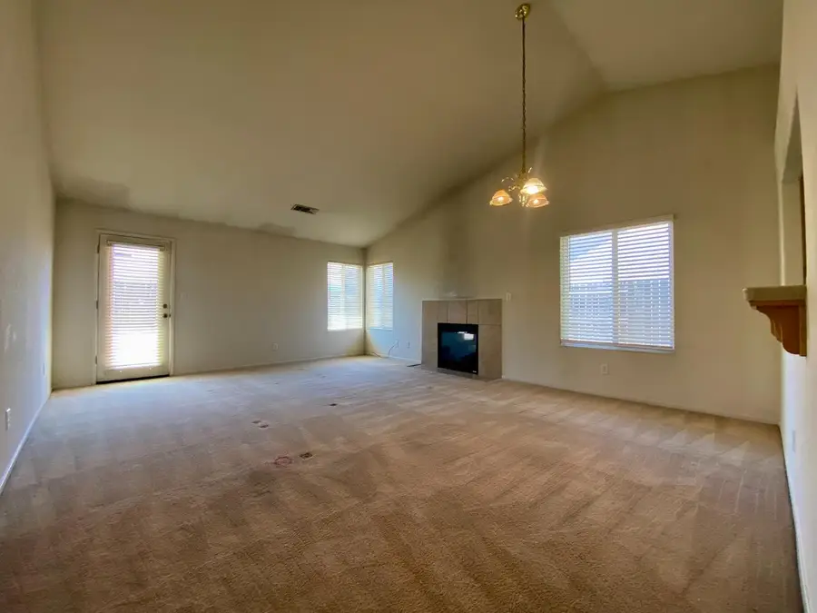 531 Fairmont Drive, Los Banos, CA 93635 - #3
