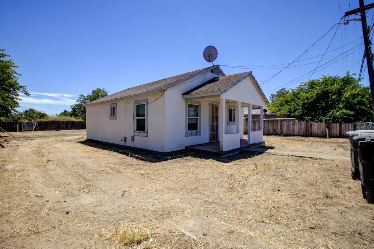 1720 Vernon Avenue, Modesto, CA 95351 - #1