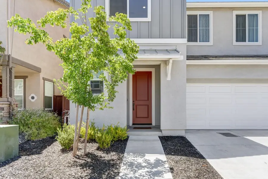 3321 Hackberry Way, Folsom, CA 95630 - #2
