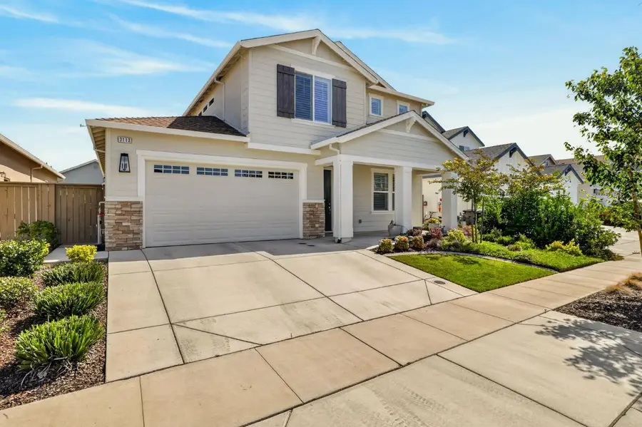 3113 Vaughn Way, Roseville, CA 95747 - #2