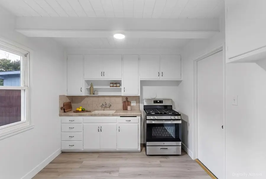 5511 Alcott Drive, Sacramento, CA 95820 - #3