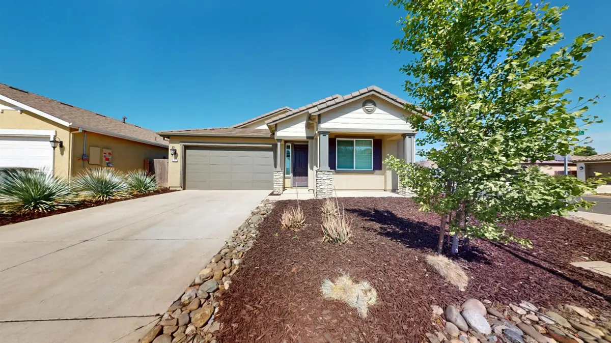 6141 Central Avenue, Riverbank, CA 95367 - #1