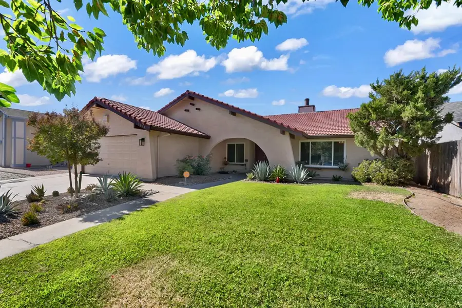 3813 Tumbleweed Court, Modesto, CA 95355 - #3