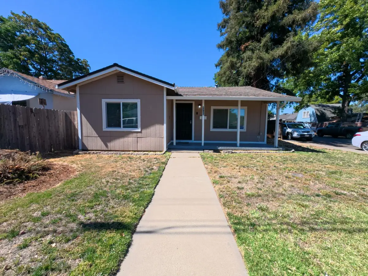 4759 Baker Avenue, Sacramento, CA 95820 - #1