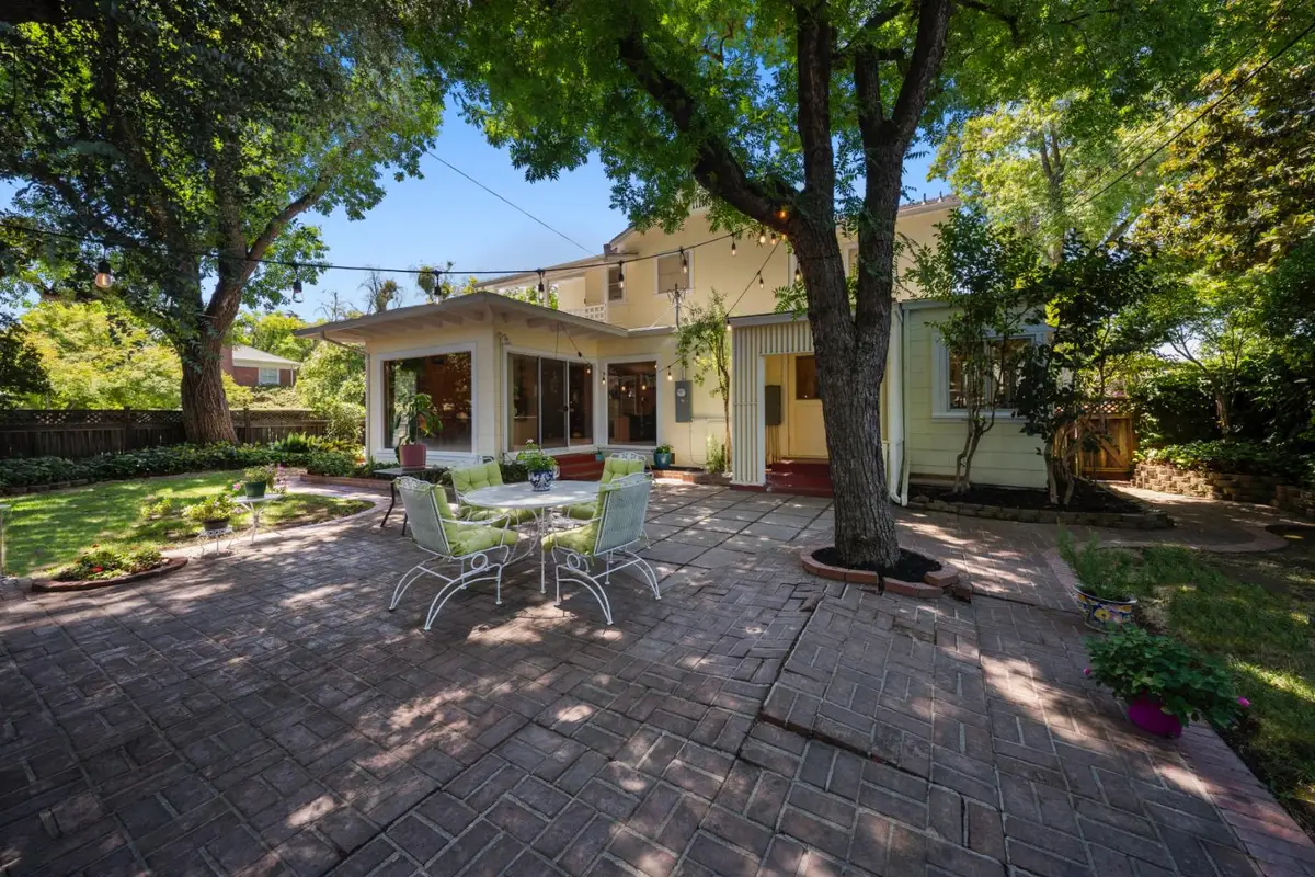 1002 Sycamore Avenue, Modesto, CA 95350 - #1