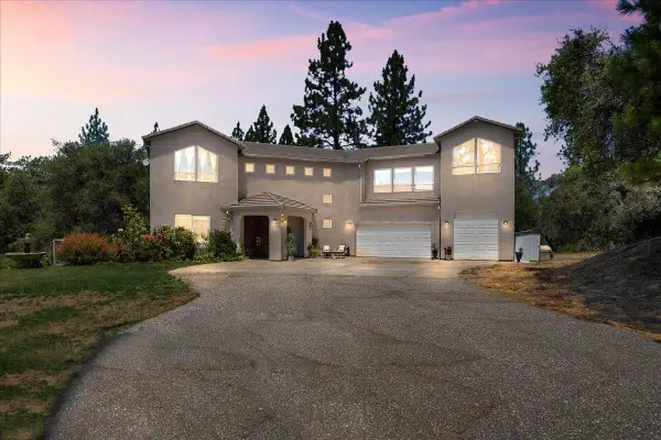 4350 Meadowview Acres Road, Cool, CA 95614