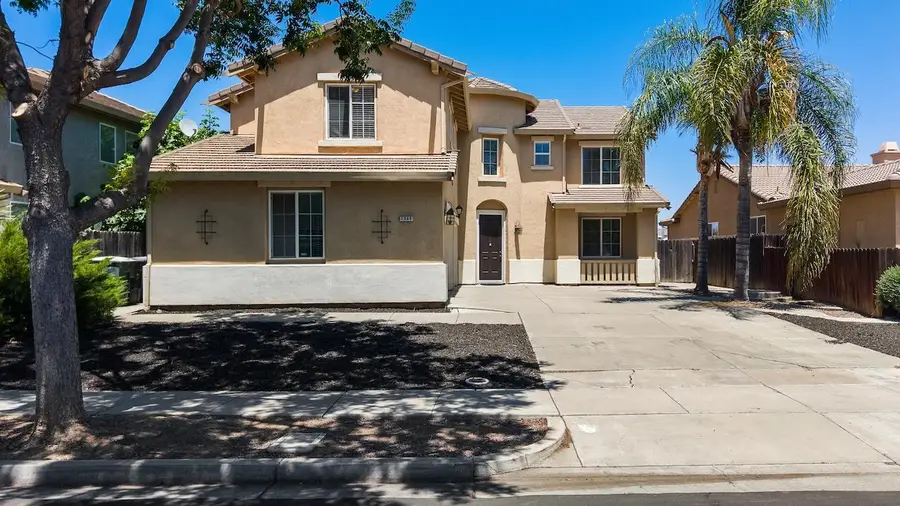 1369 Buckskin Way, Patterson, CA 95363 - #2