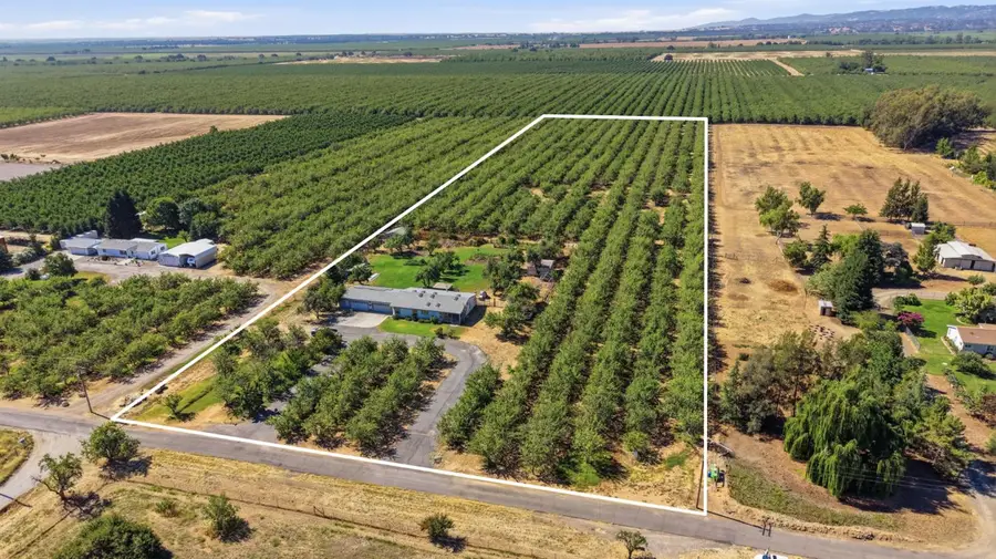 6572 Wisconsin Avenue, Arbuckle, CA 95912 - #2