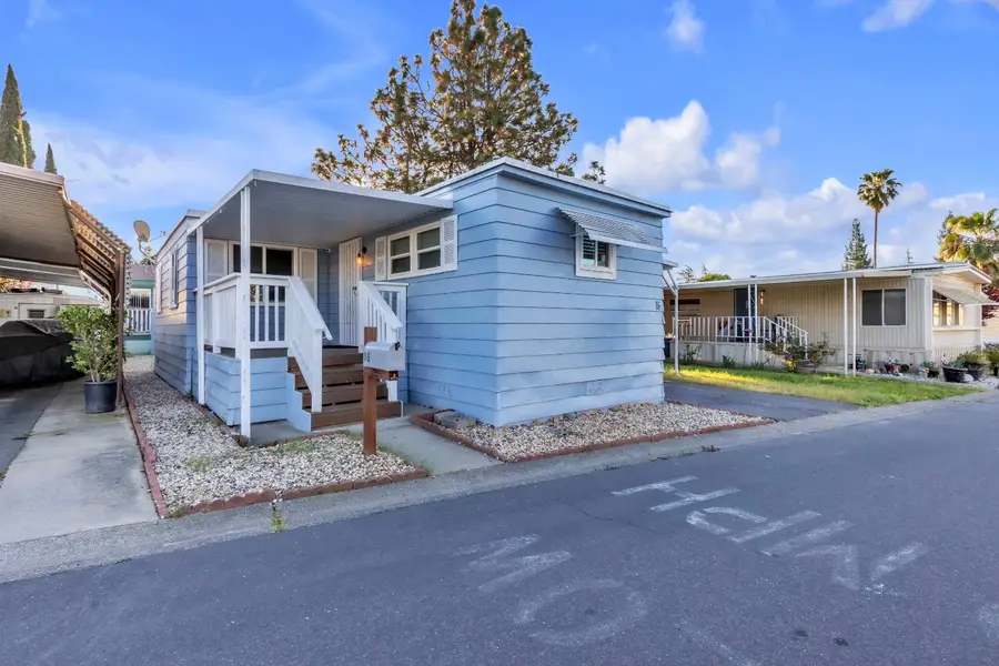10035 Mills Station Road #16, Sacramento, CA 95827 - #2