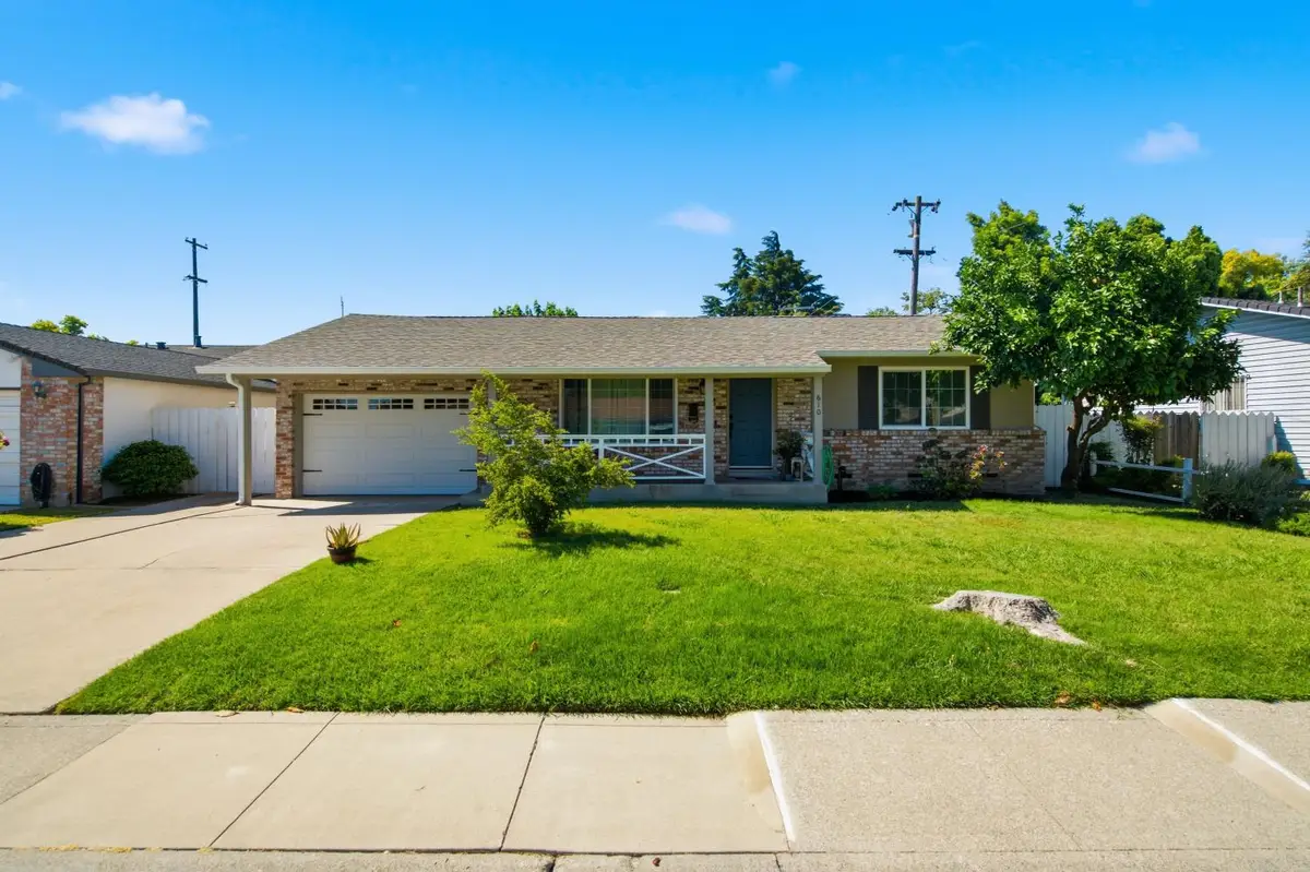 610 E Robinhood Drive, Stockton, CA 95207 - #1