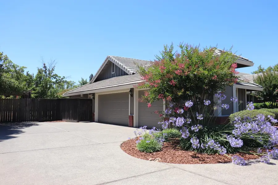 8208 Dressage Way, Sacramento, CA 95829 - #3