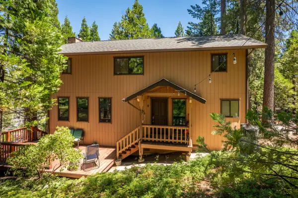 2707 Navajo Drive, Dorrington, CA 95223