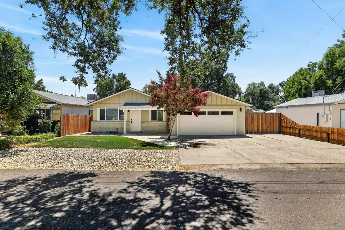7546 Oak Grove Ave, Citrus Heights, CA 95610 - #1