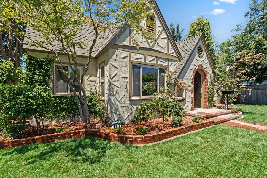 1015 College Avenue, Modesto, CA 95350 - #2