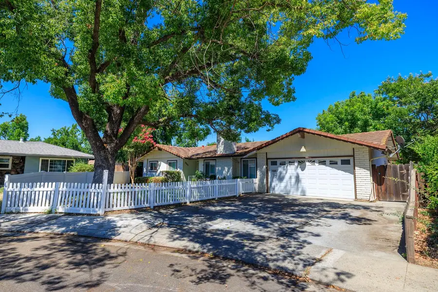 2704 Aston Court, Modesto, CA 95355 - #2