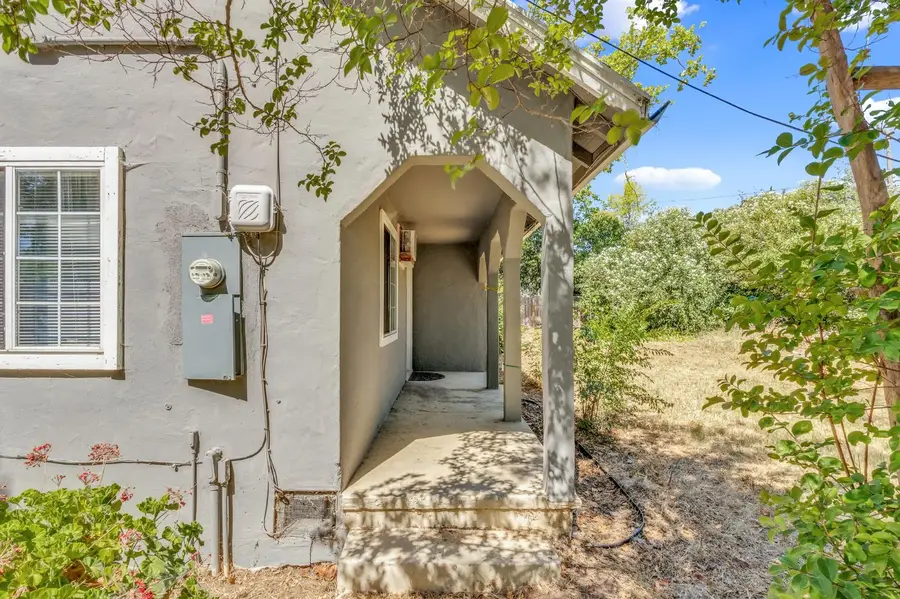 7828 Old Auburn Road, Citrus Heights, CA 95610 - #3