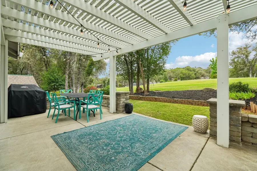 11883 Torrey Pines Drive, Auburn, CA 95602 - #2