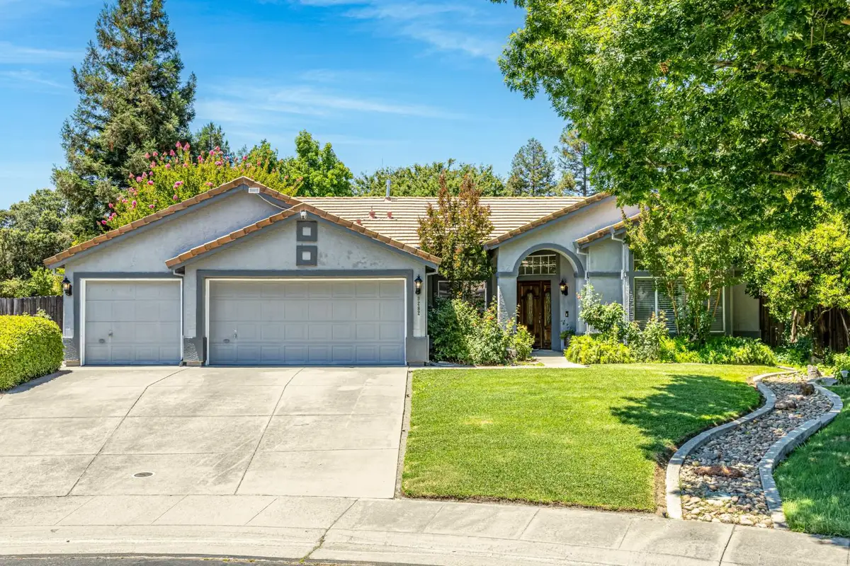 9282 Dever Circle, Elk Grove, CA 95624 - #1