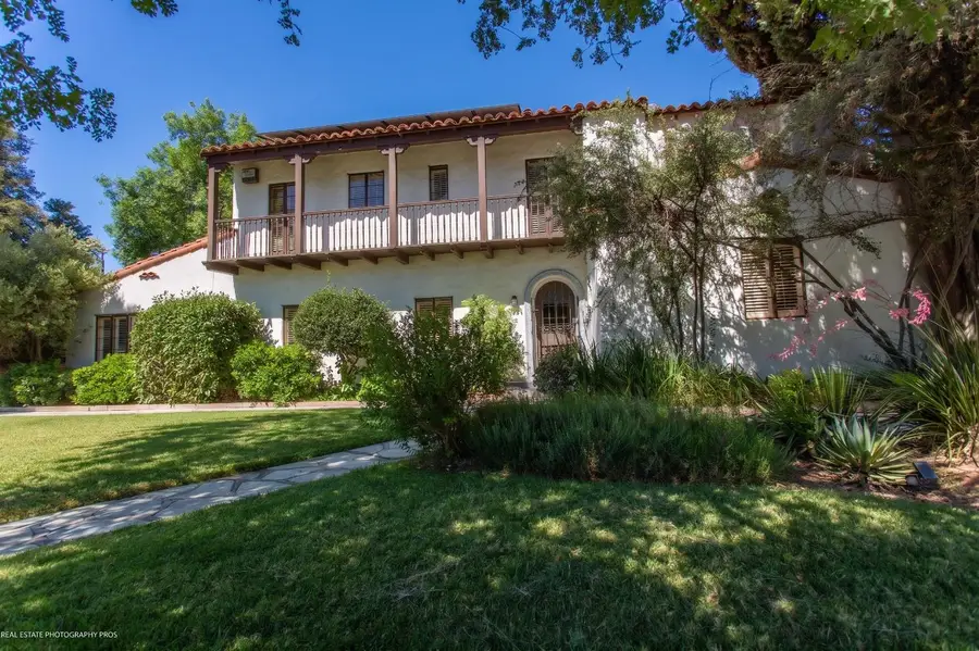 1419 S 6th Street, Los Banos, CA 93635 - #2