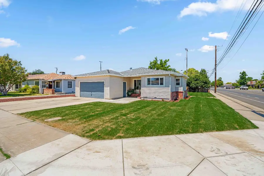 1241 S Hutchins Street, Lodi, CA 95240 - #3